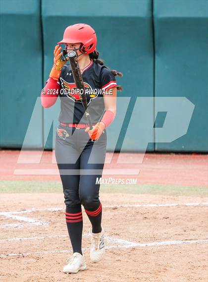 Thumbnail 1 in Melissa vs. Harlingen South (UIL 5A Softball Final) photogallery.