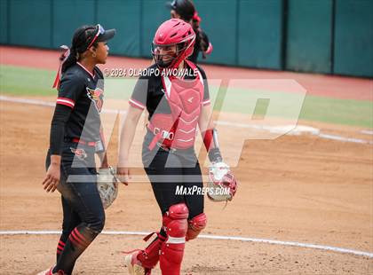 Thumbnail 2 in Melissa vs. Harlingen South (UIL 5A Softball Final) photogallery.