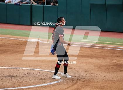 Thumbnail 2 in Melissa vs. Harlingen South (UIL 5A Softball Final) photogallery.