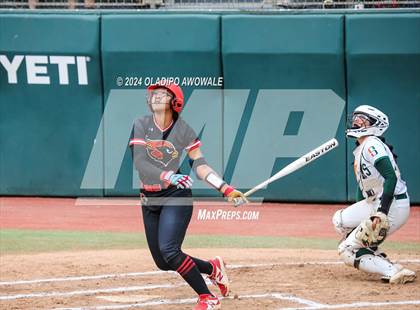 Thumbnail 2 in Melissa vs. Harlingen South (UIL 5A Softball Final) photogallery.