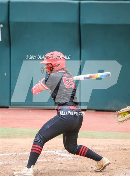 Thumbnail 1 in Melissa vs. Harlingen South (UIL 5A Softball Final) photogallery.