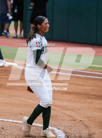 Thumbnail 2 in Melissa vs. Harlingen South (UIL 5A Softball Final) photogallery.