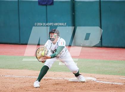 Thumbnail 3 in Melissa vs. Harlingen South (UIL 5A Softball Final) photogallery.
