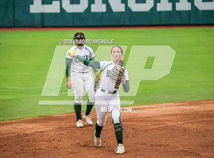 Thumbnail 1 in Melissa vs. Harlingen South (UIL 5A Softball Final) photogallery.