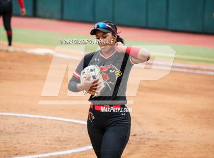 Thumbnail 1 in Melissa vs. Harlingen South (UIL 5A Softball Final) photogallery.