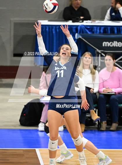 Thumbnail 2 in Valor Christian vs. Grandview (CHSAA 5 A Round 2) photogallery.