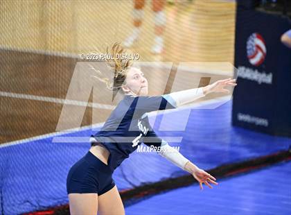 Thumbnail 1 in Valor Christian vs. Grandview (CHSAA 5 A Round 2) photogallery.