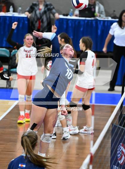Thumbnail 1 in Valor Christian vs. Grandview (CHSAA 5 A Round 2) photogallery.