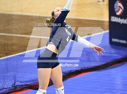 Thumbnail 2 in Valor Christian vs. Grandview (CHSAA 5 A Round 2) photogallery.