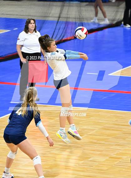 Thumbnail 1 in Valor Christian vs. Grandview (CHSAA 5 A Round 2) photogallery.