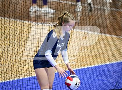 Thumbnail 1 in Valor Christian vs. Grandview (CHSAA 5 A Round 2) photogallery.