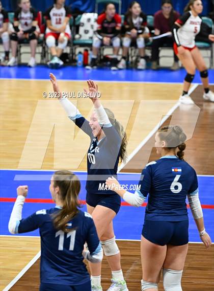 Thumbnail 1 in Valor Christian vs. Grandview (CHSAA 5 A Round 2) photogallery.