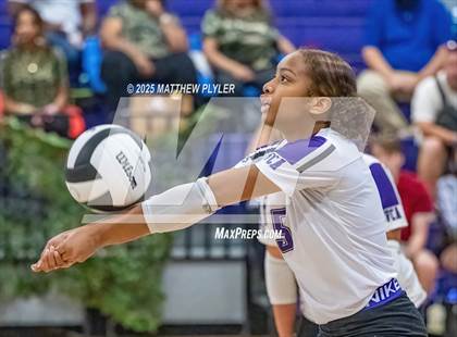 Thumbnail 3 in JV: Fayetteville Christian @ Village Christian Academy photogallery.