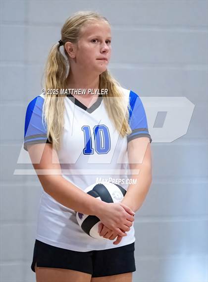 Thumbnail 1 in JV: Fayetteville Christian @ Village Christian Academy photogallery.