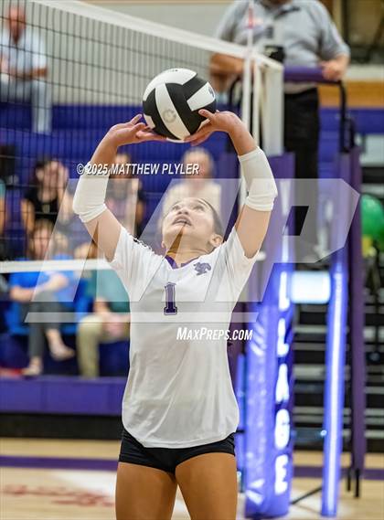 Thumbnail 2 in JV: Fayetteville Christian @ Village Christian Academy photogallery.