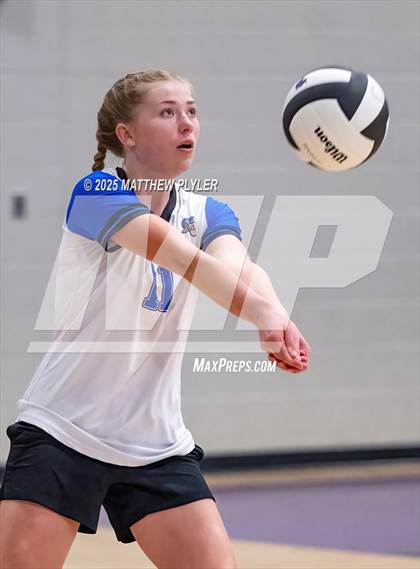 Thumbnail 1 in JV: Fayetteville Christian @ Village Christian Academy photogallery.