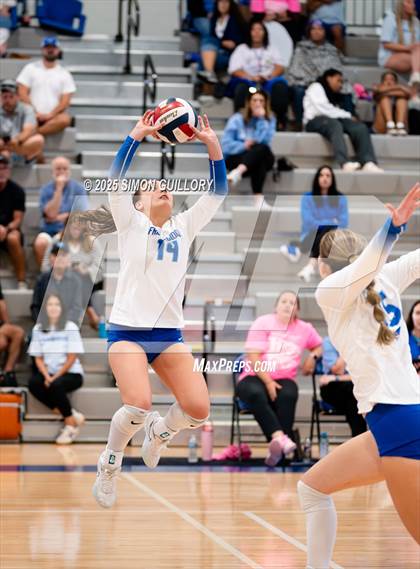 Thumbnail 2 in Dawson @ Friendswood photogallery.