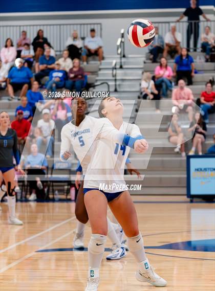 Thumbnail 3 in Dawson @ Friendswood photogallery.