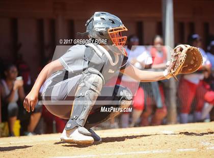 Thumbnail 1 in View Park vs. Huntington Park (CIF LACS D3 Final) photogallery.