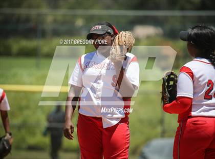 Thumbnail 3 in View Park vs. Huntington Park (CIF LACS D3 Final) photogallery.