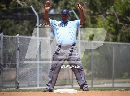 Thumbnail 2 in View Park vs. Huntington Park (CIF LACS D3 Final) photogallery.