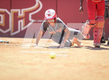 Thumbnail 2 in View Park vs. Huntington Park (CIF LACS D3 Final) photogallery.