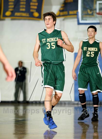 Thumbnail 2 in El Segundo vs. St. Monica (El Segundo Tournament) photogallery.