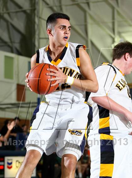 Thumbnail 3 in El Segundo vs. St. Monica (El Segundo Tournament) photogallery.