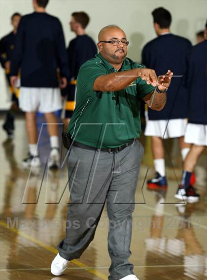 Thumbnail 3 in El Segundo vs. St. Monica (El Segundo Tournament) photogallery.