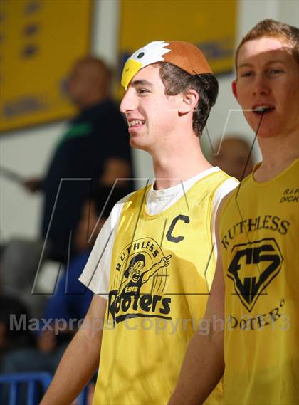 Thumbnail 1 in El Segundo vs. St. Monica (El Segundo Tournament) photogallery.