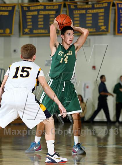 Thumbnail 2 in El Segundo vs. St. Monica (El Segundo Tournament) photogallery.