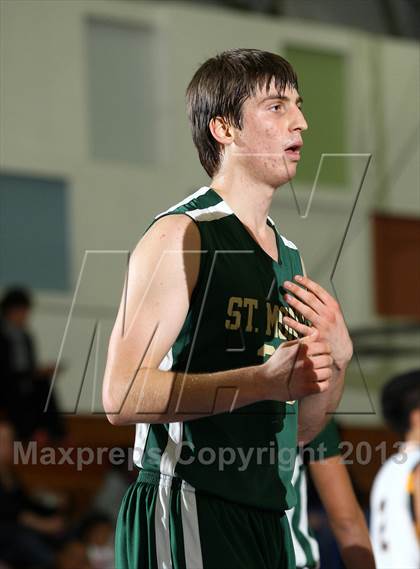 Thumbnail 1 in El Segundo vs. St. Monica (El Segundo Tournament) photogallery.