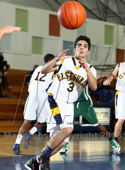 Thumbnail 3 in El Segundo vs. St. Monica (El Segundo Tournament) photogallery.