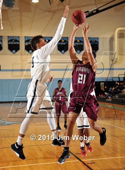 Thumbnail 2 in Gaither vs Wiregrass Ranch (Naturcoast Holiday Tournament) photogallery.