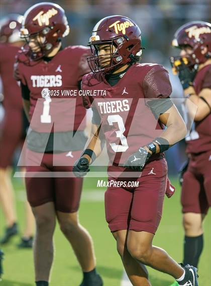 Thumbnail 2 in Harker Heights @ Dripping Springs photogallery.