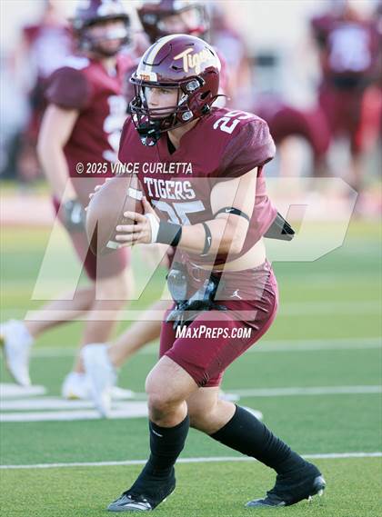 Thumbnail 1 in Harker Heights @ Dripping Springs photogallery.