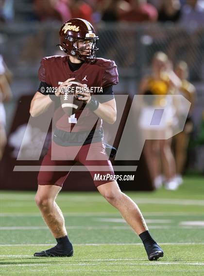 Thumbnail 3 in Harker Heights @ Dripping Springs photogallery.