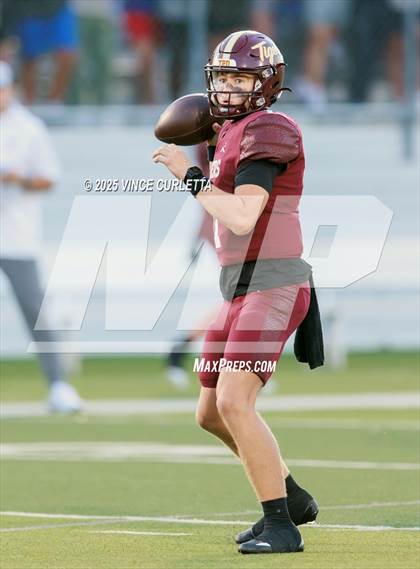 Thumbnail 2 in Harker Heights @ Dripping Springs photogallery.