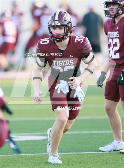 Thumbnail 3 in Harker Heights @ Dripping Springs photogallery.