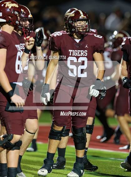 Thumbnail 3 in Harker Heights @ Dripping Springs photogallery.