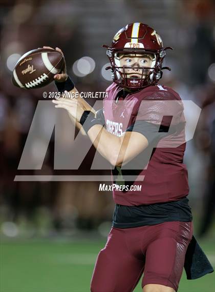 Thumbnail 3 in Harker Heights @ Dripping Springs photogallery.