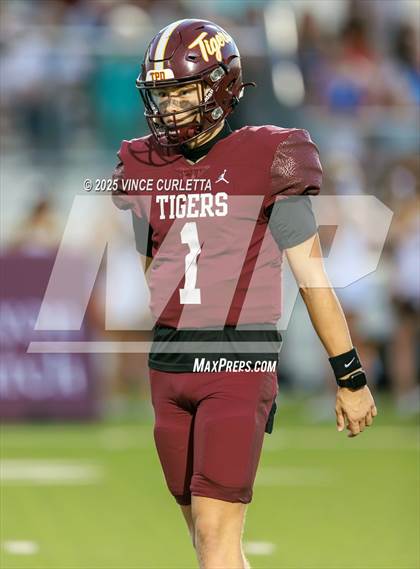 Thumbnail 3 in Harker Heights @ Dripping Springs photogallery.