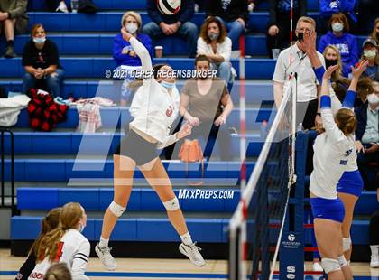Thumbnail 1 in Castle View vs Broomfield (CHSAA 5A Region 7) photogallery.