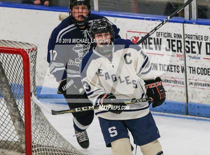 Thumbnail 2 in Howell @ Middletown South photogallery.