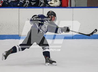 Thumbnail 3 in Howell @ Middletown South photogallery.