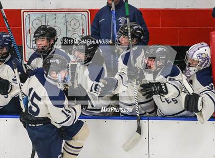Thumbnail 2 in Howell @ Middletown South photogallery.
