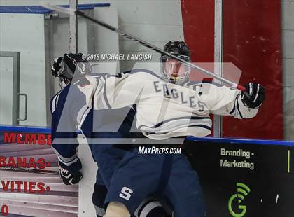 Thumbnail 3 in Howell @ Middletown South photogallery.