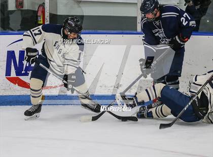 Thumbnail 1 in Howell @ Middletown South photogallery.
