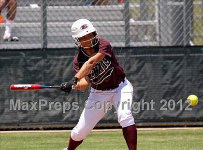 Thumbnail 2 in Wakeland vs. Ennis (Class 4A Region II Semifinal) photogallery.