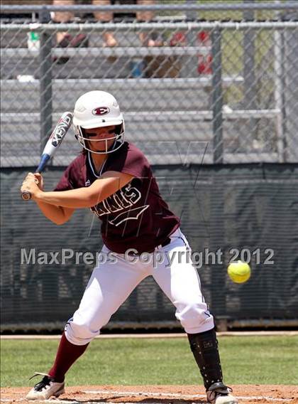 Thumbnail 2 in Wakeland vs. Ennis (Class 4A Region II Semifinal) photogallery.